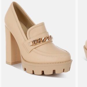 NWOT London Rag Women Y2K Lt Beige Chunky  Platform Heel Chain Loafer PUMP Sz 5